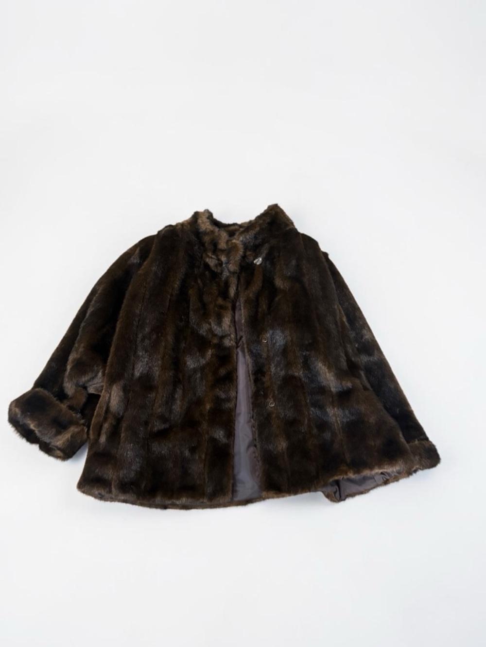 Classic Brown Faux Fur women’s size 3XL Jacket Fabulous Furs